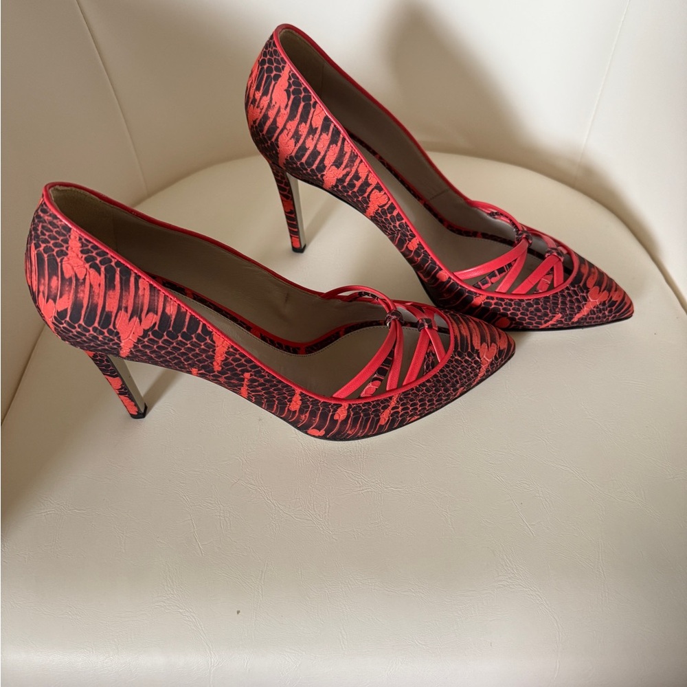 Jason Wu Red Patterned Women's Heels - Picture 2 of 3